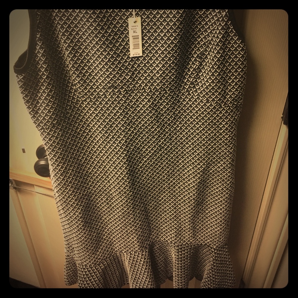 Max studio black and white dress